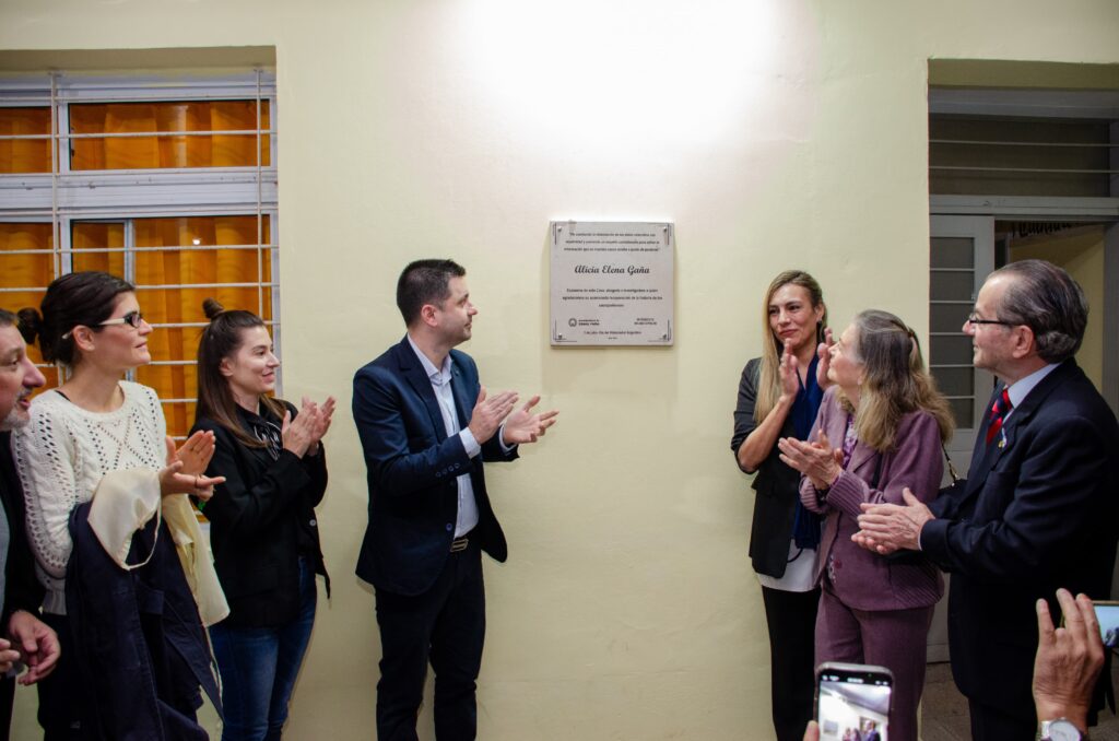 en-la-escuela-n-31-se-inauguro-la-primera-aula-con-historia